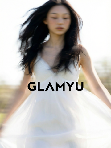 <strong>Glamour is You</strong>